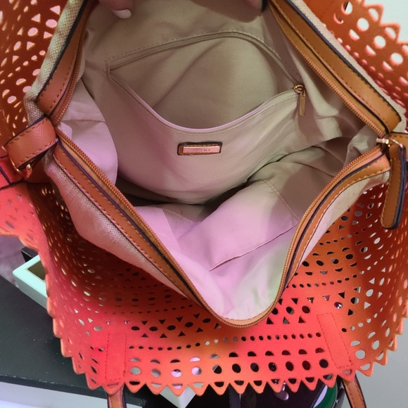 Aldo Beach Bag with Insert - Picture 3 of 10